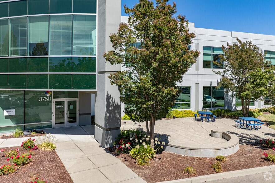 More Photos Of 3750 Westwind Blvd, Santa Rosa Light Manufacturing For Sale