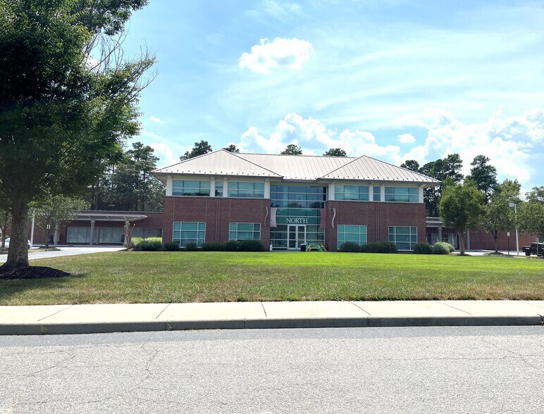 Primary Photo Of 11601 Iron Bridge Rd, Chester Medical For Lease