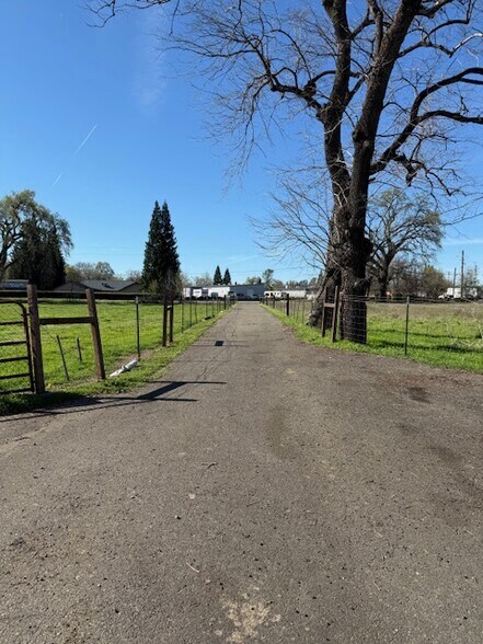 More Photos Of 19886 Riverside Ave, Anderson Land For Sale