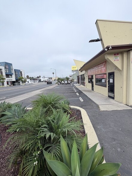 More Photos Of 7388-96 Broadway, Lemon Grove General Retail For Lease