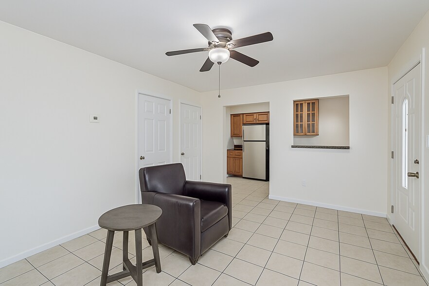 More Photos Of 191 Lamberts Ln, Staten Island Apartments For Sale