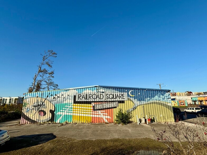 More Photos Of 625 Railroad Sq, Tallahassee Warehouse For Sale