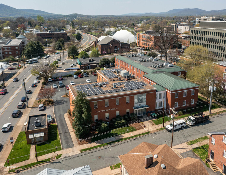 Primary Photo Of 818 E Jefferson St, Charlottesville Office For Lease