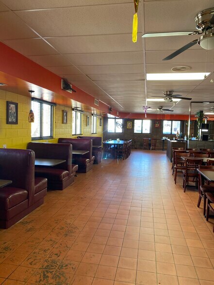 More Photos Of 1817 Padre Blvd, South Padre Island Freestanding For Lease