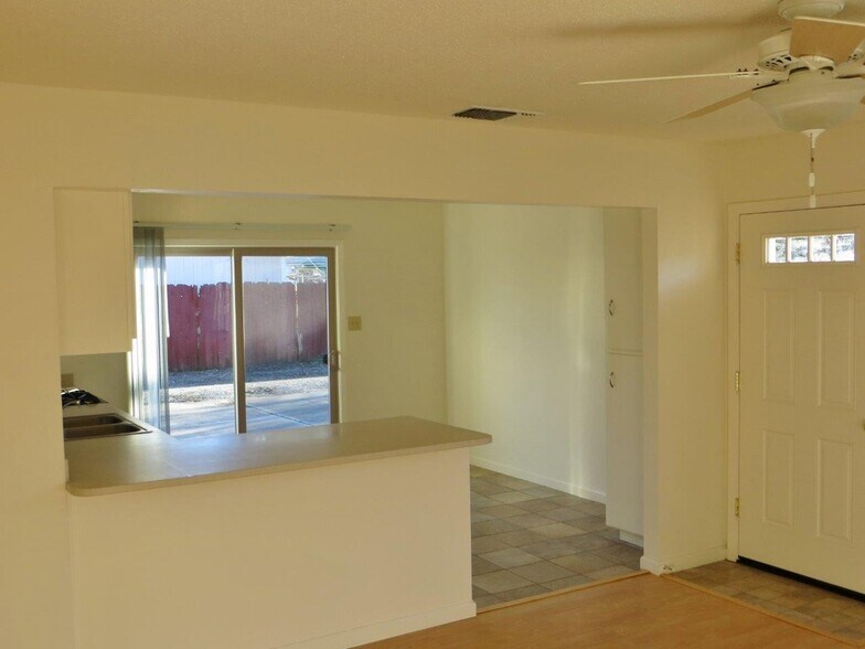 More Photos Of 415 4th St, Winters Multifamily For Sale