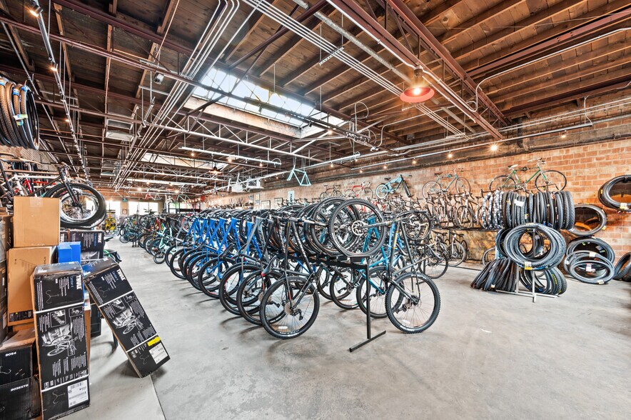 More Photos Of 150 E 800 S, Salt Lake City Storefront Retail Office For Sale