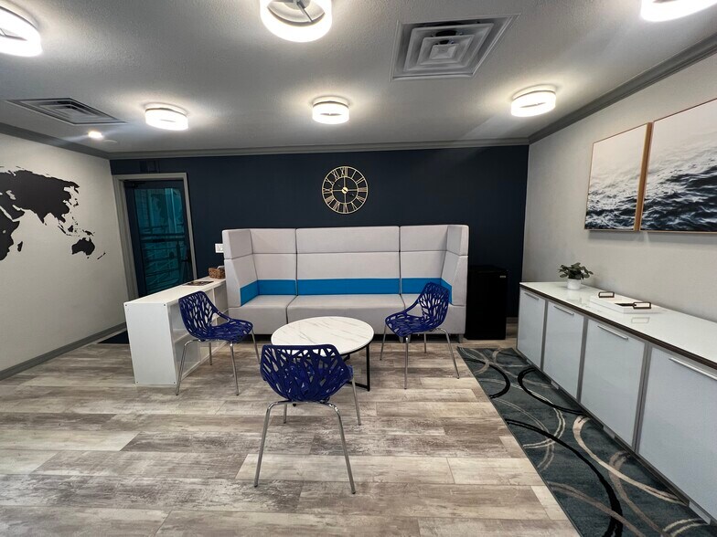 Primary Photo Of 333 17th St, Vero Beach Coworking Space