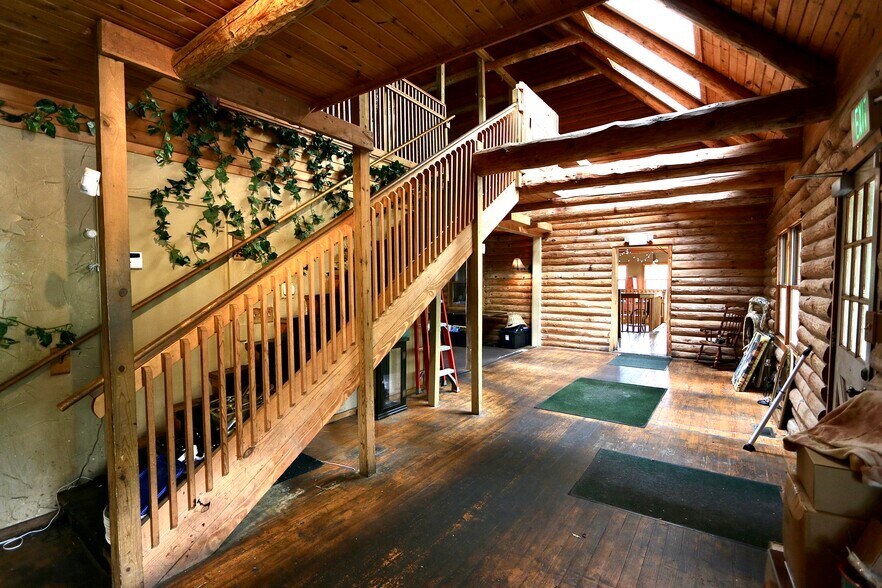 More Photos Of 215 IN-120, Fremont Restaurant For Sale