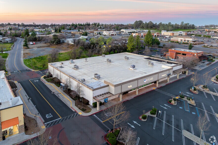 More Photos Of 2805 Bell Rd, Auburn Freestanding For Lease