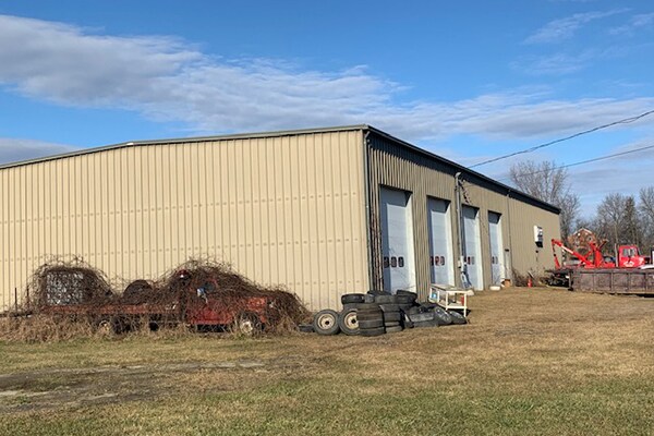 More Photos Of 1945 US-7, Ferrisburgh Warehouse For Sale