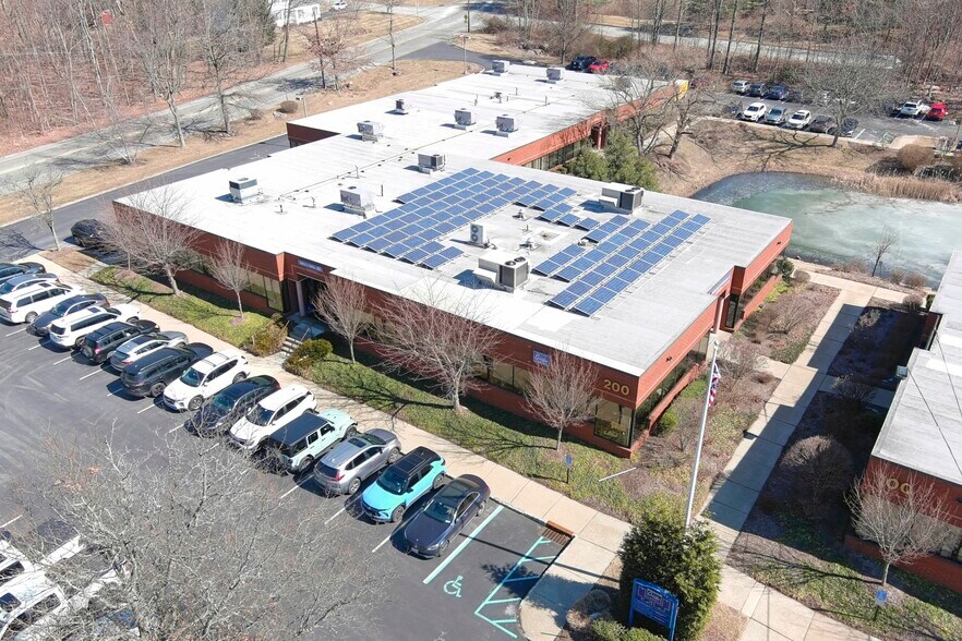 More Photos Of 200 Mineral Springs Rd, Rockaway Medical For Sale