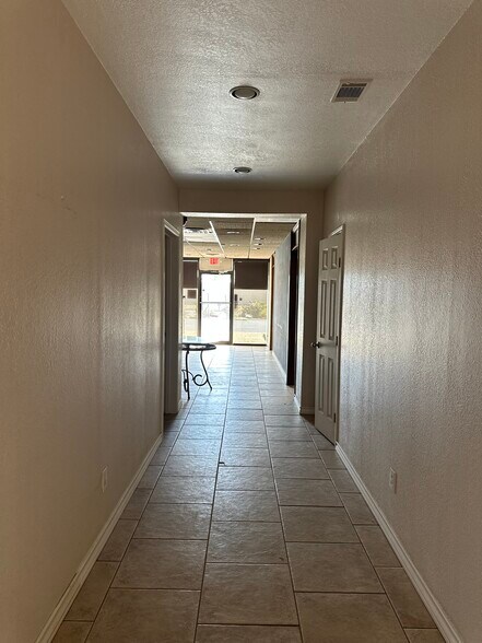 More Photos Of 5929 50th St, Lubbock Industrial For Sale