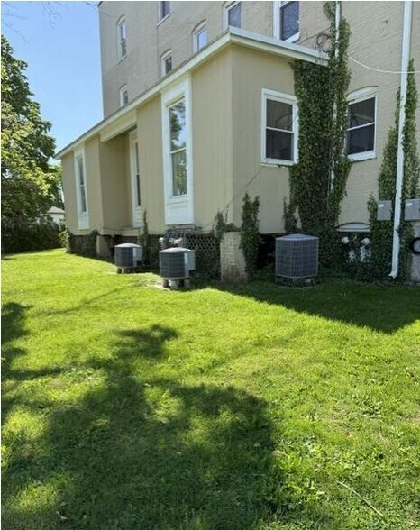 More Photos Of 601 Highland Way, Hagerstown Apartments For Sale