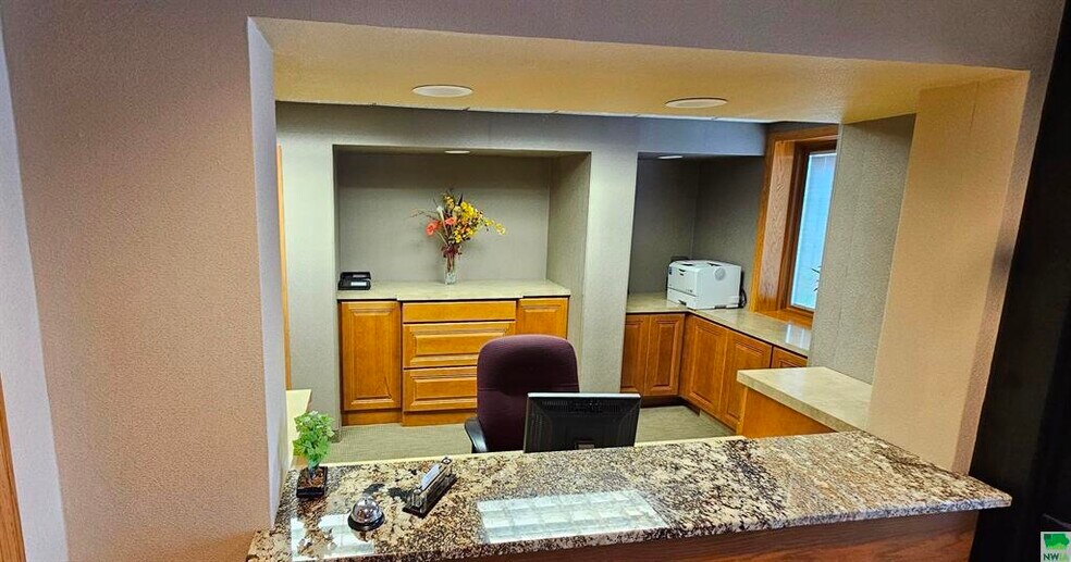 More Photos Of 700 Jackson St, Sioux City Medical For Sale