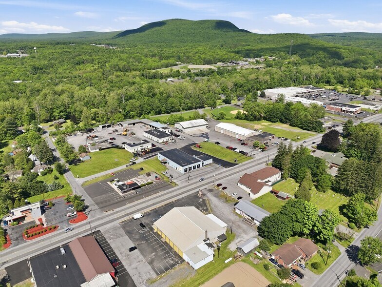 More Photos Of 2889 PA-611, Tannersville General Retail For Sale