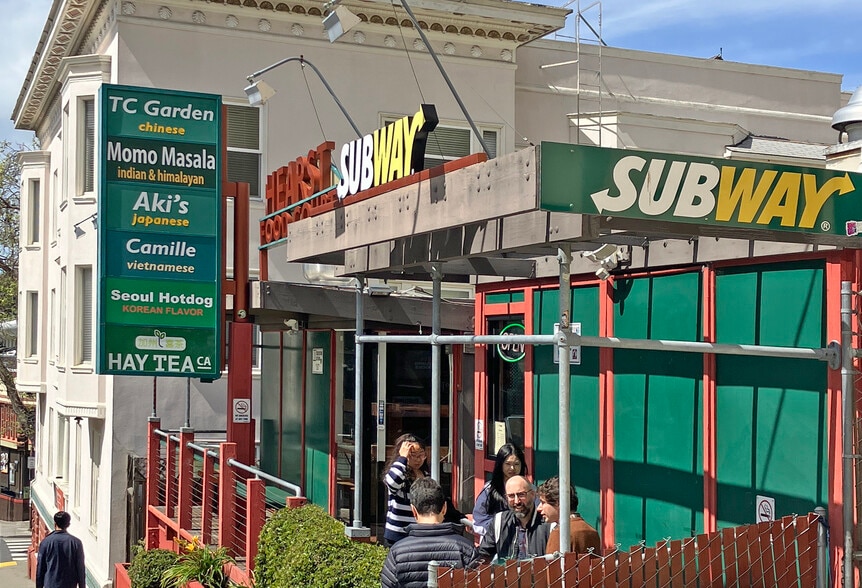 More Photos Of 2509 Hearst Ave, Berkeley Restaurant For Lease