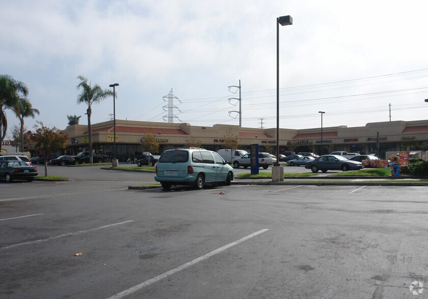 More Photos Of 1355 SE Broadway Rd, Chula Vista Unknown For Lease