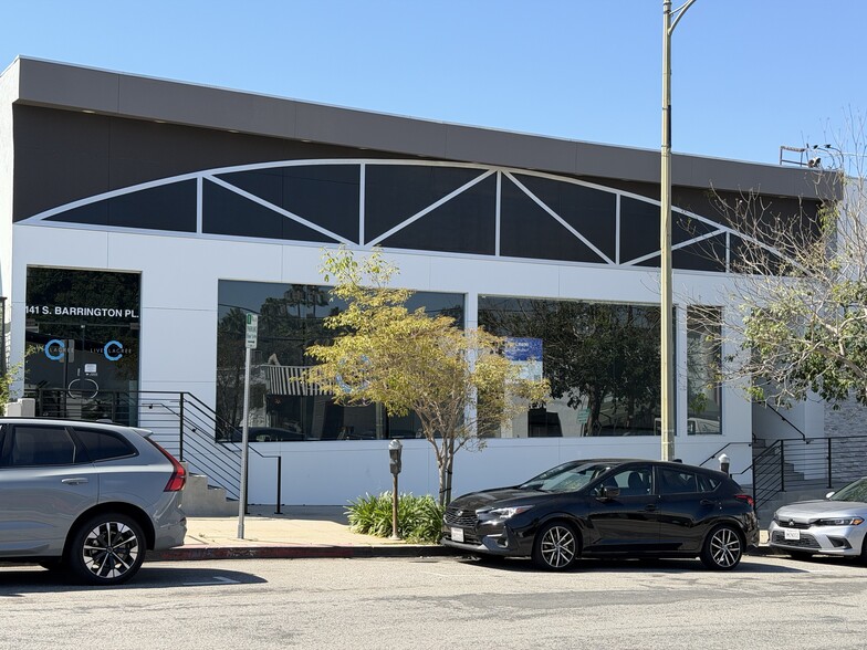 Primary Photo Of 137-141 S Barrington Pl, Los Angeles Unknown For Lease