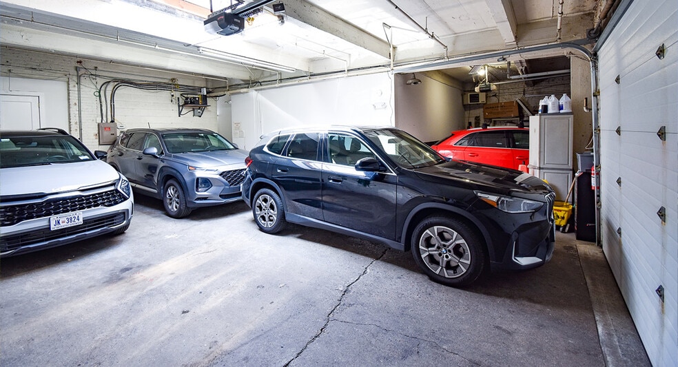 More Photos Of 1325-1327 14th St NW, Washington General Retail For Sale