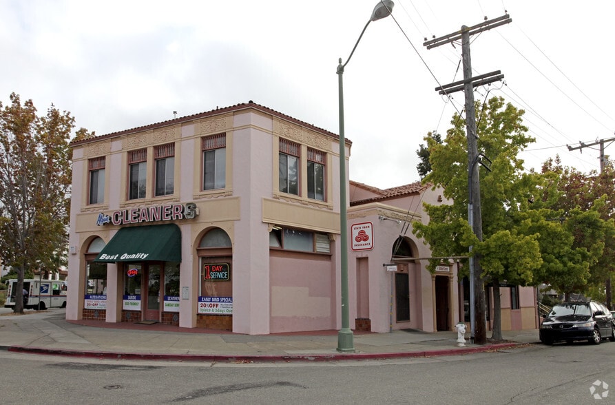 Primary Photo Of 3800 Park Blvd, Oakland Storefront Retail Office For Lease