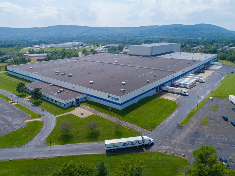 Primary Photo Of 1 Grosset Dr, Kirkwood Township Warehouse For Lease