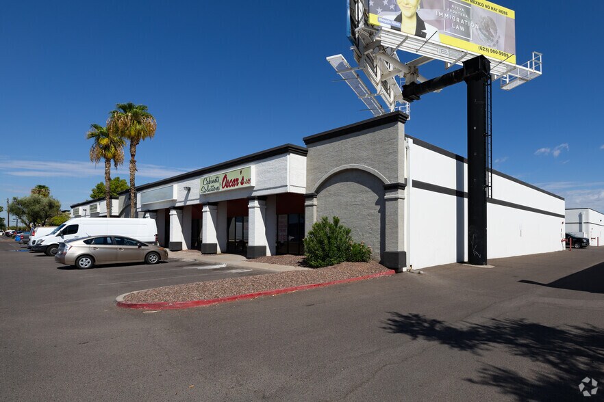 More Photos Of 3114 W Thomas Rd, Phoenix Warehouse For Lease