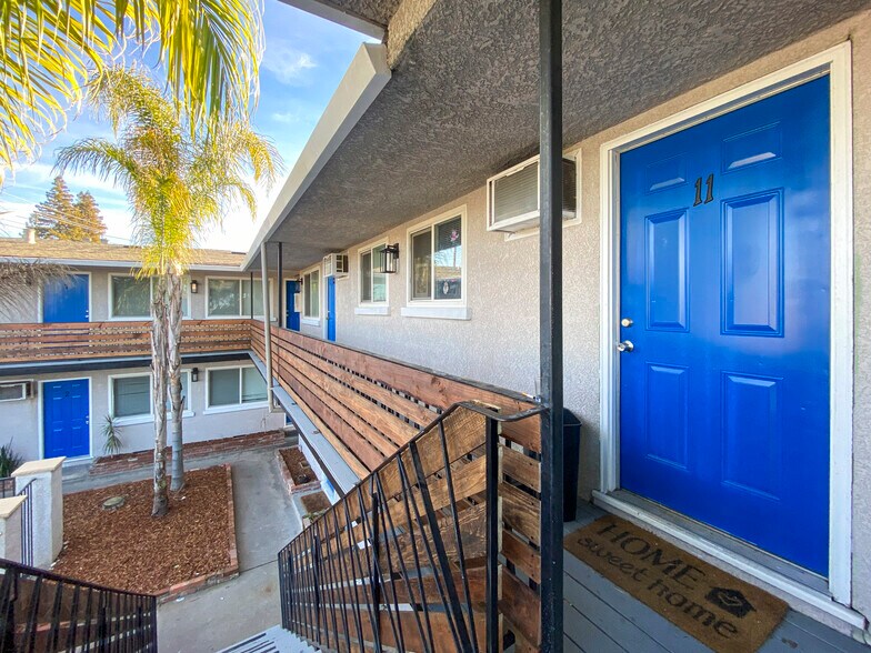 More Photos Of 3911 Watt Ave, Sacramento Apartments For Sale