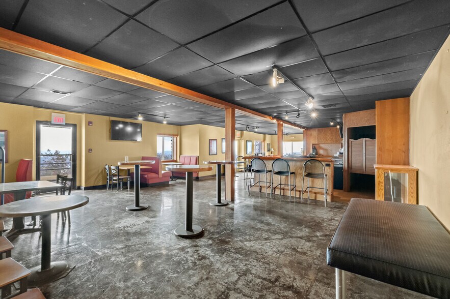 More Photos Of 12483 Lodge Dr, Garfield Lodge Meeting Hall For Lease