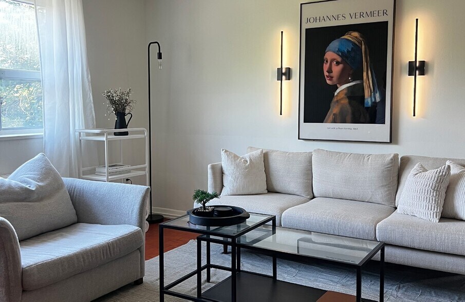 More Photos Of 4 Newbold Av, Toronto Apartments For Sale