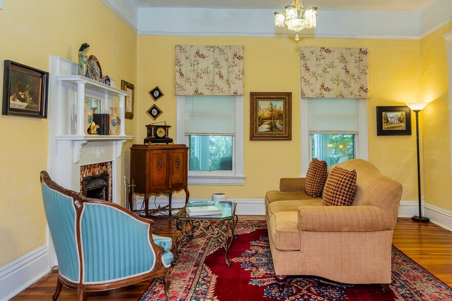 More Photos Of 252 Seavy St, Senoia Hospitality For Sale