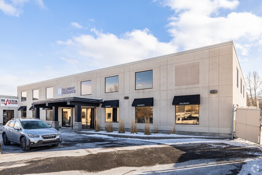 More Photos Of 1550 Laperriere Ave, Ottawa Office For Sale