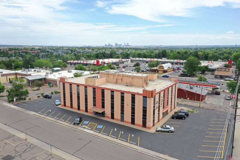 More Photos Of 7655 W Mississippi Ave, Lakewood Coworking Space