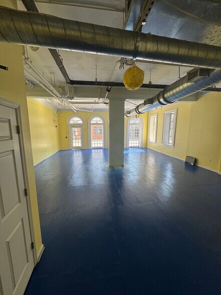 More Photos Of 111 W Bay St, Savannah Apartments For Sale