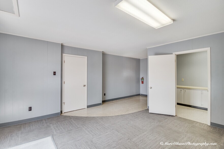 More Photos Of 512 Crockett St, Shreveport Office For Lease