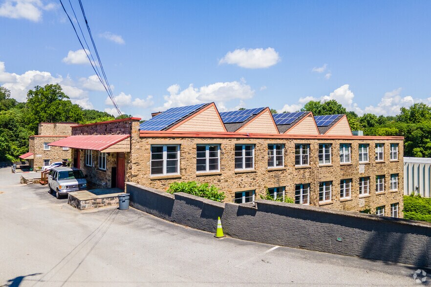 More Photos Of 4 Rockbourne Ave, Clifton Heights Office For Lease
