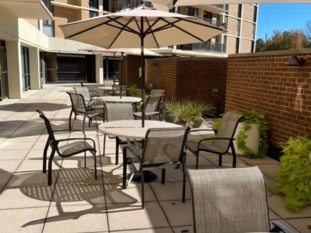 More Photos Of 6800 Fleetwood Rd, McLean Apartments For Lease