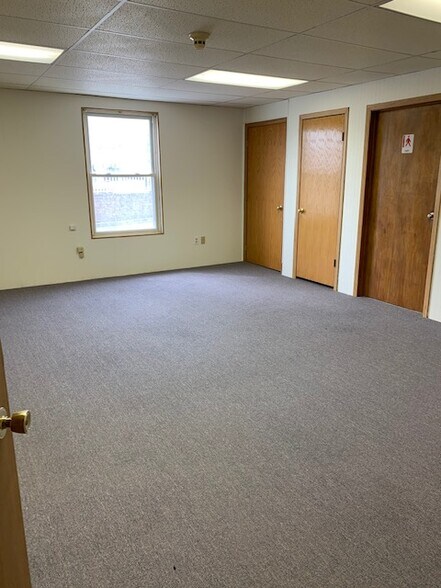 More Photos Of 360 Goucher St, Johnstown Medical For Lease