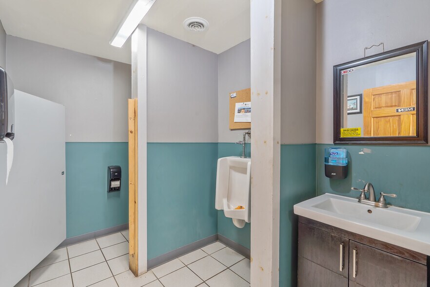 More Photos Of 356 King St, Fair Haven Marina For Sale