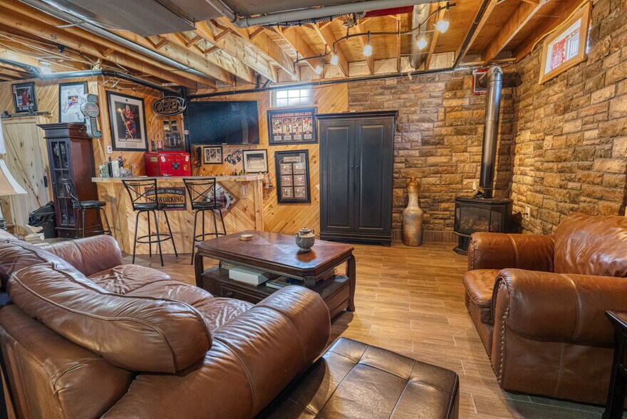 More Photos Of 2990 County Rd 6, Yarker Industrial For Sale