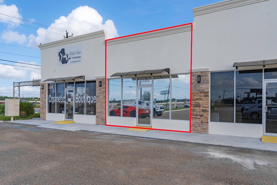 More Photos Of 801 Zillock Rd, San Benito Storefront For Sale