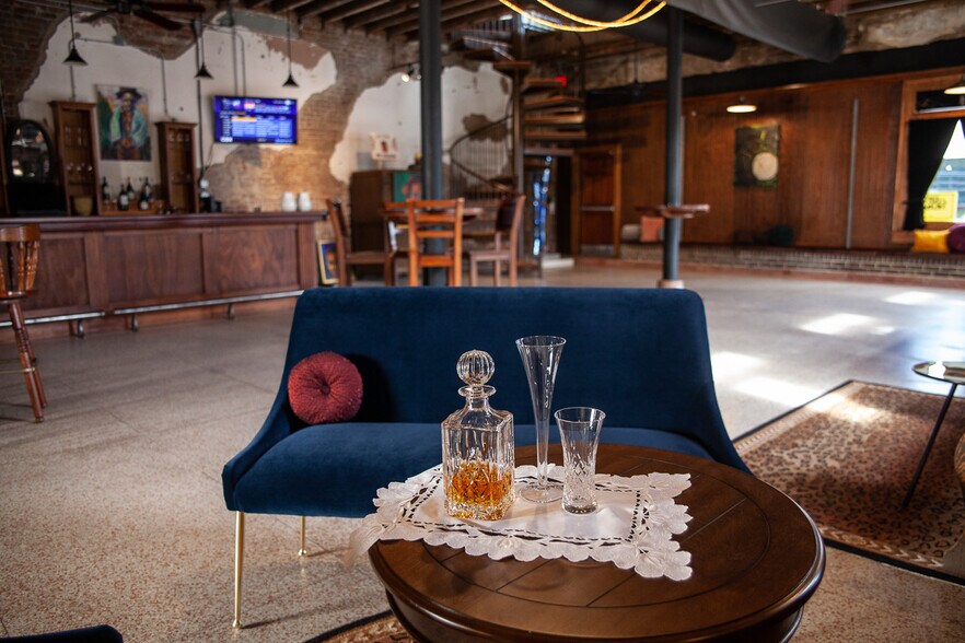 More Photos Of 1427 Oretha Castle Haley Blvd, New Orleans General Retail For Sale