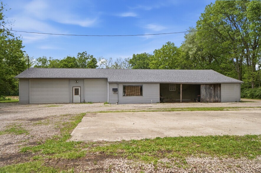 More Photos Of 2996 Millville Shandon Rd, Hamilton Specialty For Sale
