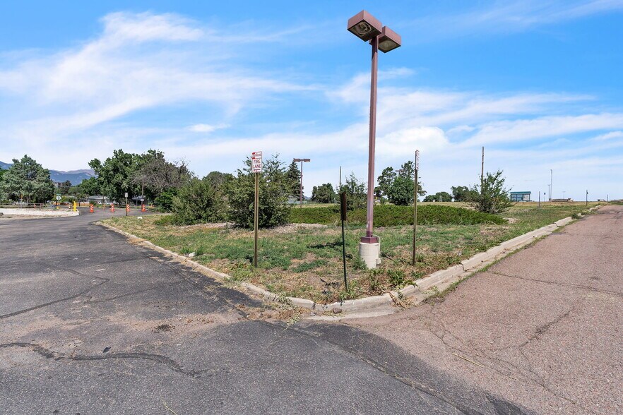 More Photos Of 2505 Airport Rd, Colorado Springs Land For Sale