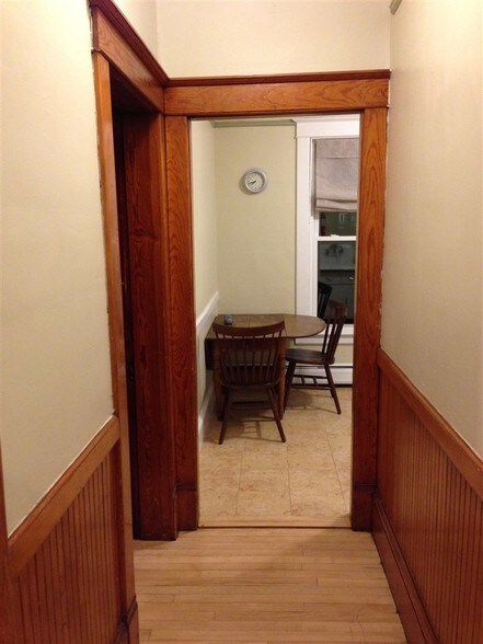 More Photos Of 42 Central St, Newport Flex For Lease