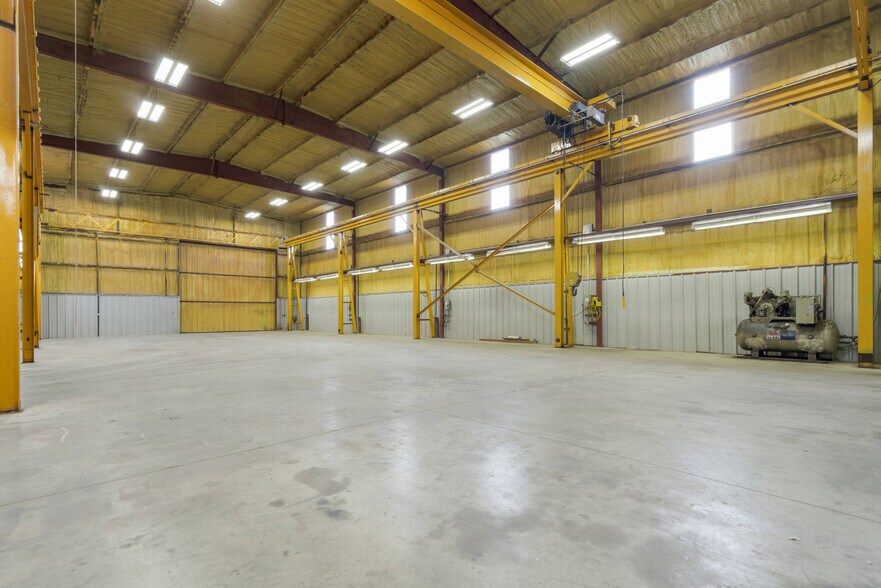More Photos Of 1420 Virgil Anderson Dr, Drumright Industrial For Lease