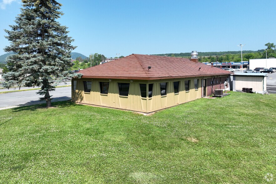 More Photos Of 109 Barnerville Rd, Cobleskill Restaurant For Sale