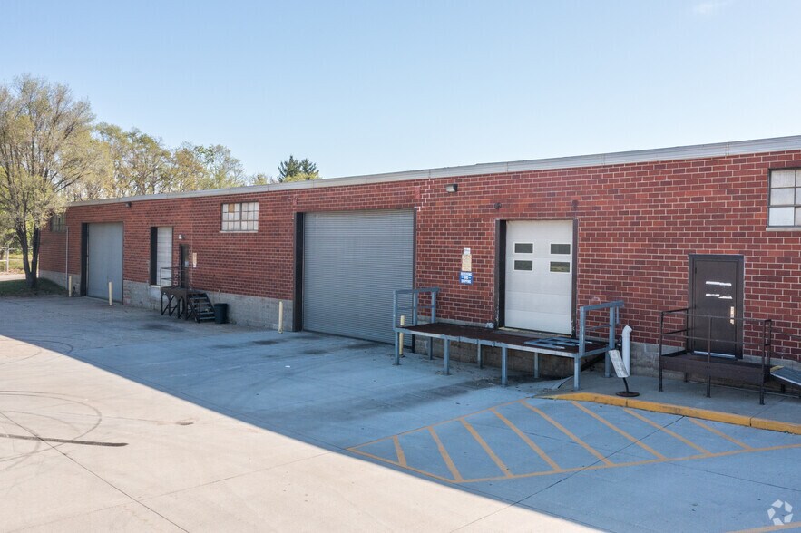 2601 Bell Ave, Des Moines, IA 50321 Warehouse For Sale