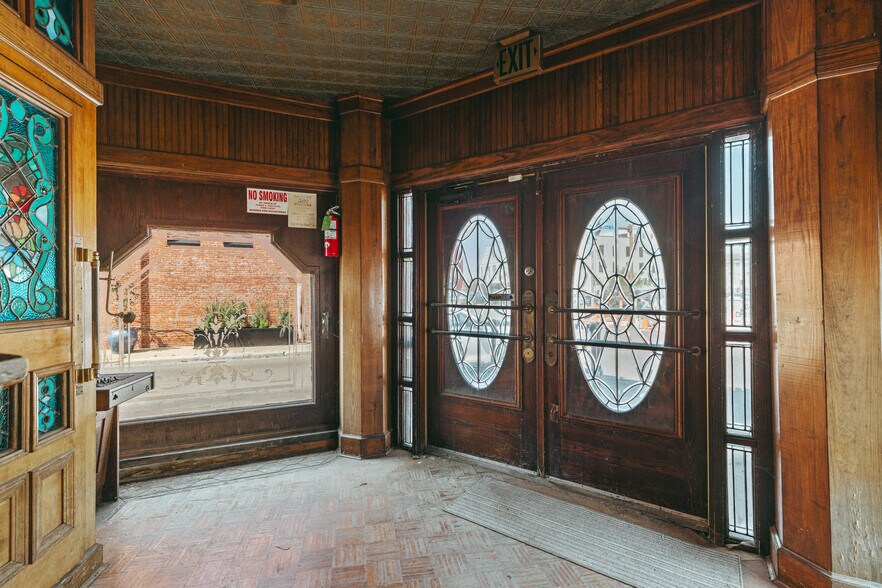 More Photos Of 100 S Grand St, Monroe Restaurant For Sale
