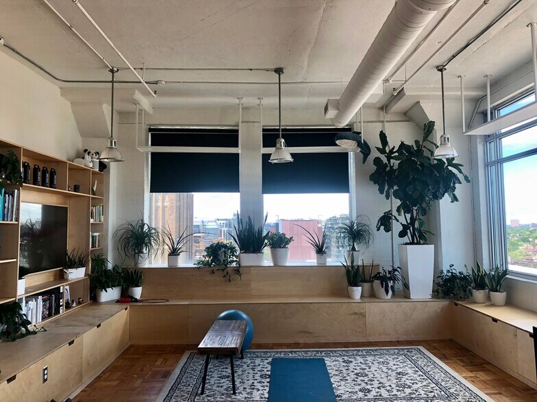 More Photos Of 119 Spadina Ave, Toronto Loft Creative Space For Lease