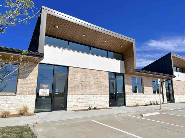 More Photos Of 1400 N Coit Rd, McKinney Medical For Lease